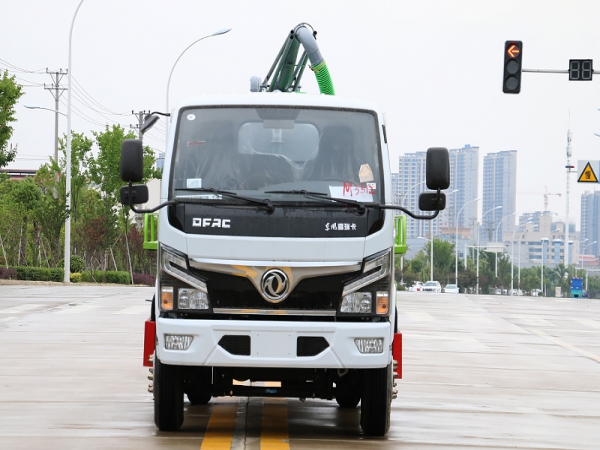國六 東風(fēng)小福瑞卡 5方吸糞車