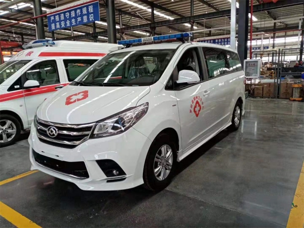 國(guó)六上汽大通G10轉(zhuǎn)運(yùn)型救護(hù)車