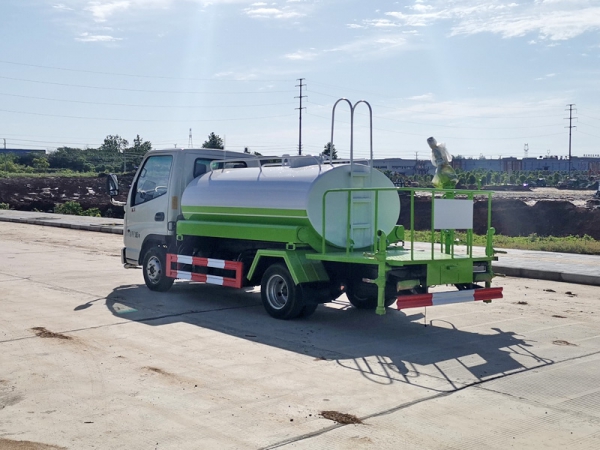 凱馬2方藍牌灑水車