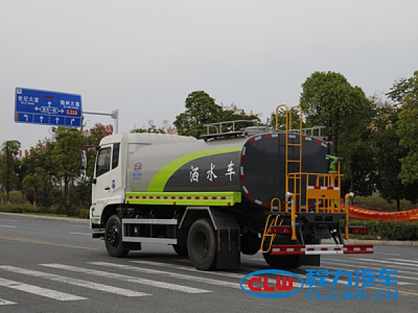 東風D3v型12噸灑水車