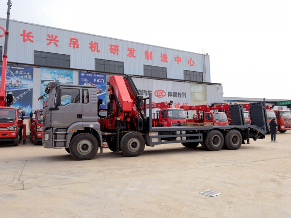 陜汽德龍前四后八30噸折臂隨車吊