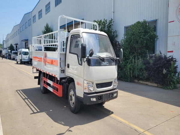 國六江鈴氣瓶運輸車