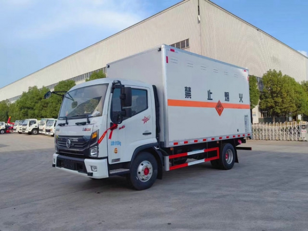 東風凱普特危爆車（5T））