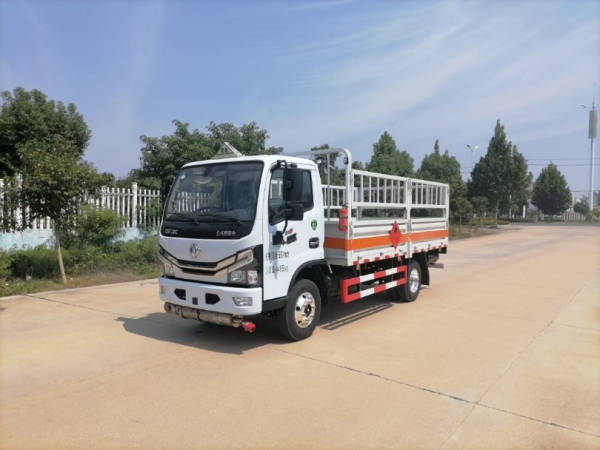 專威牌 東風多利卡 黃牌 氣瓶運輸車