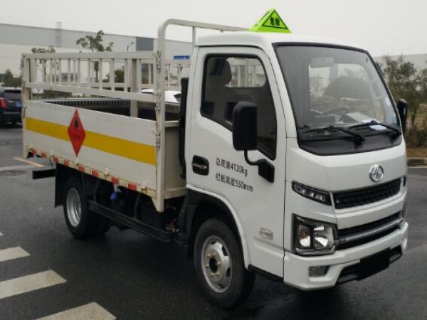 躍進福運S80氣瓶運輸車（柴油版）