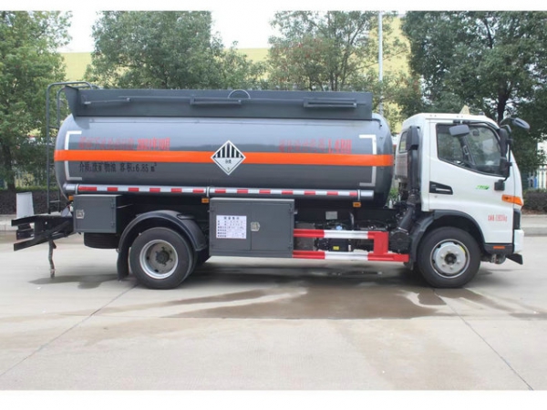 江淮廢機(jī)油槽罐車（5-6T））